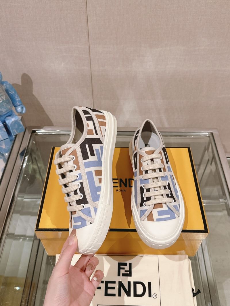 Fendi Low Shoes